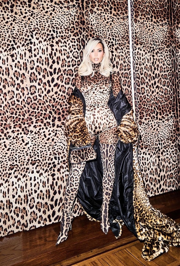  كيم كارداشيان