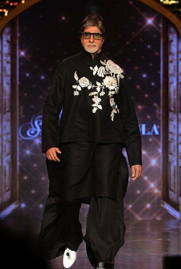 أميتاب باتشان 