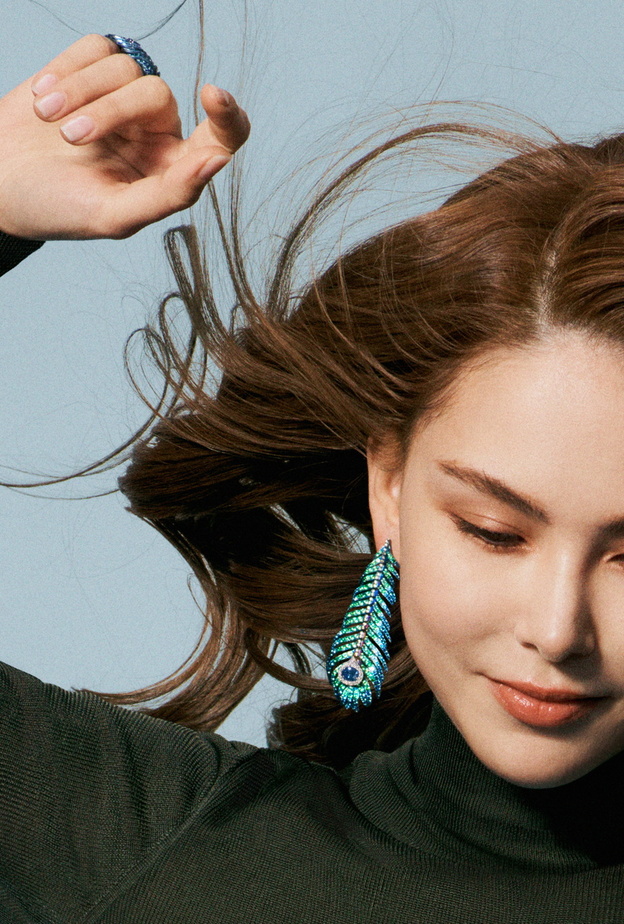 BOUCHERON- Plume de Paon titanium earrings & bracelet