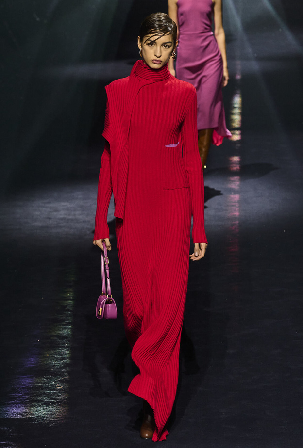 موضة فساتين الصوف المضلعة لشياكتك وأناقتك خلال النهار