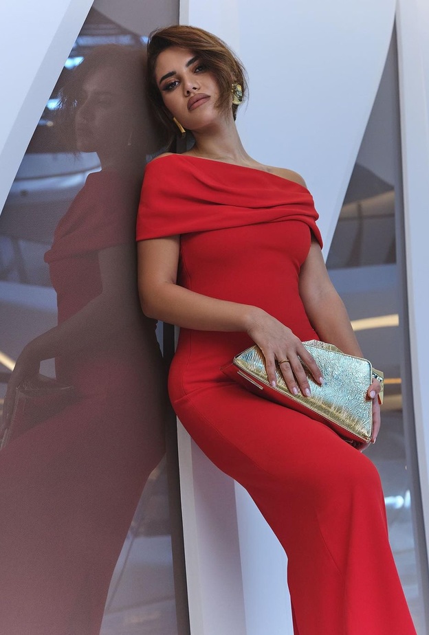 أناس تدعونا إلى "الحلم بالواقع" مع مجموعة خريف وشتاء 2023