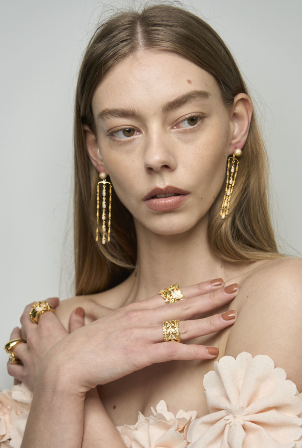 أجمل ألوان المناكير الجريئة لصيف 2024 في باريس