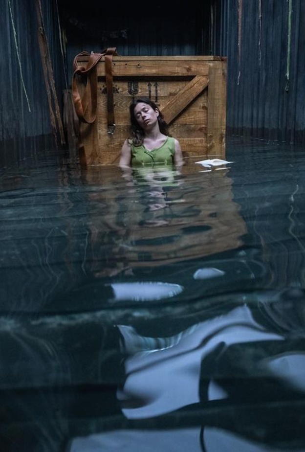 هؤلاء العنصر الأكثر إلهامًا الذي ساعد أبطال هذه الأفلام للبقاء على قيد الحياة رغم الصعاب