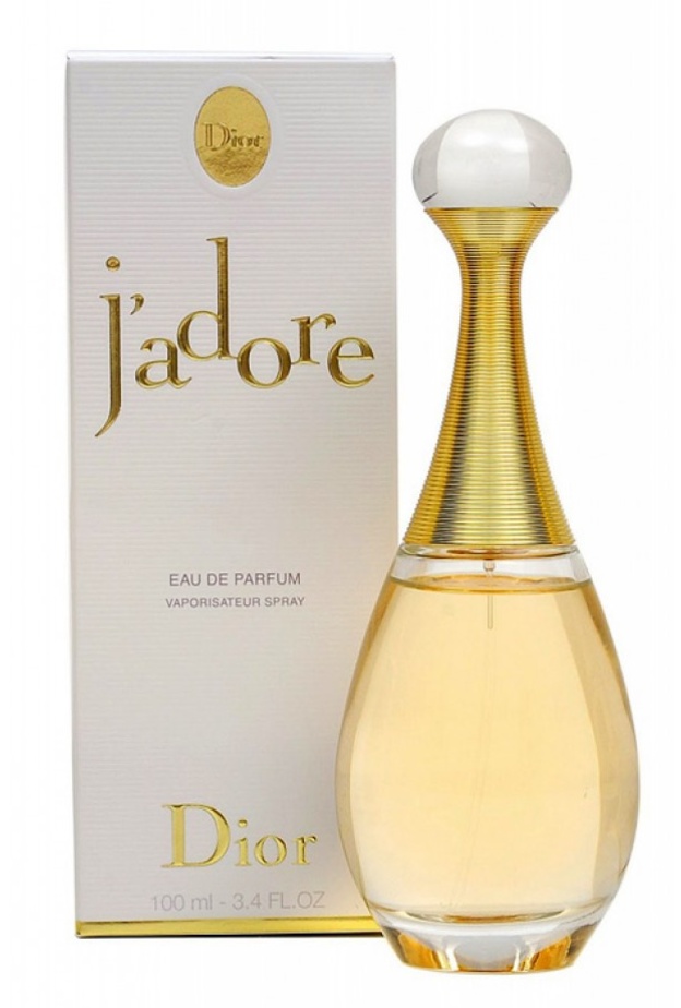 معرض Dior J'Adore في معهد Beaux Arts في باريس.. إستعراض لعطر مليء بالحياة