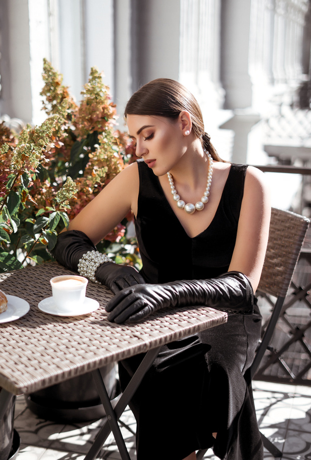 بمناسبة اليوم العالمي للقهوة...تزيني بهذه التصاميم في جلساتك مع الصديقات