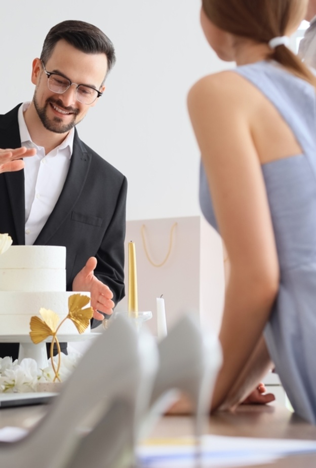 دليل كامل للتخطيط لزفافك من يوم الخطوبة حتى يومك الكبير