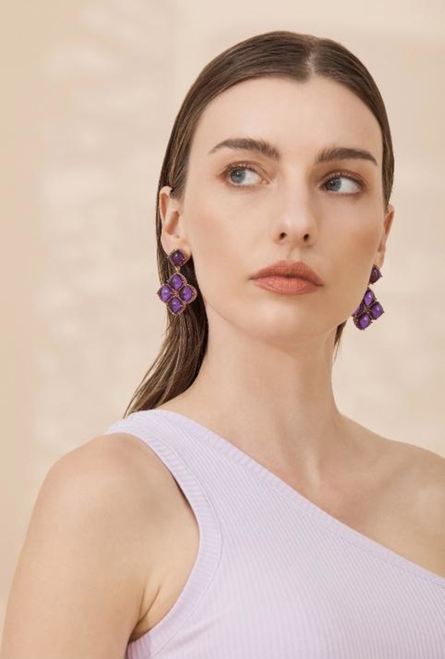 أقراط أذن مرصعة بالجمشت من فالير Valére 