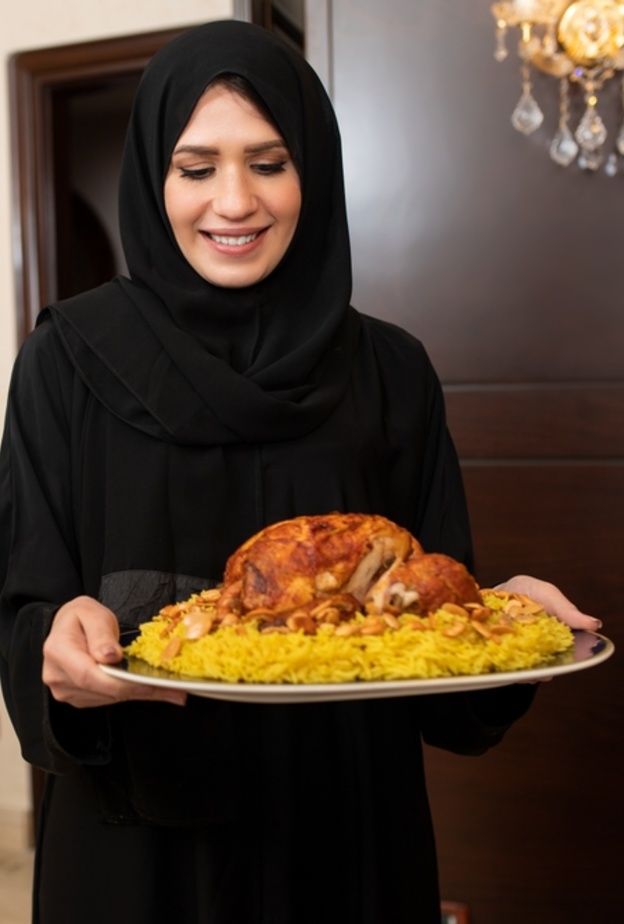 تراثٌ لم يتغير حتى مع التطور.. إليكِ أشهر الأكلات الشعبية الإماراتية بمناسبة عيد الإتحاد 52