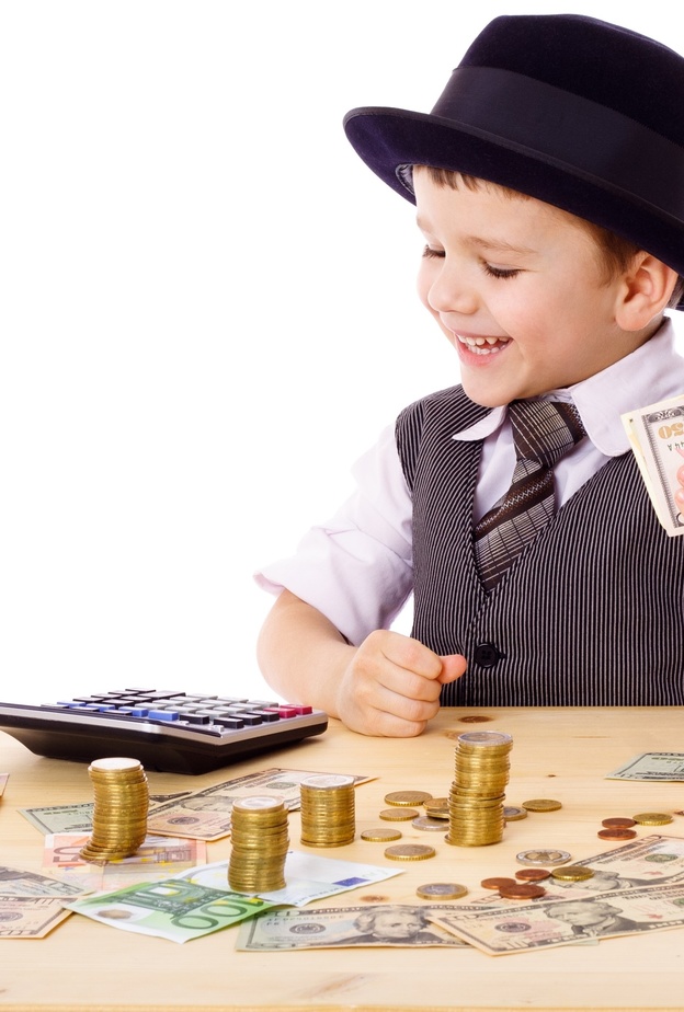 التربية المالية للأطفال تعلمهم فهم قيمة المال وتعودهم حكمة الإنفاق 