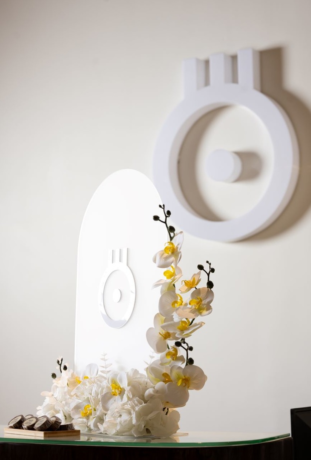 خاص لـ "هي": رحلة شغف الدكتورة "نوف الفرحان" من طب الأسنان إلى عالم الجمال بمعايير عالمية