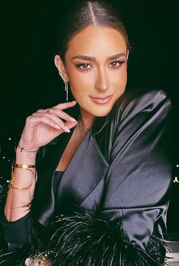 مجوهرات أمينة خليل عضو لجنة تحكيم مهرجان البحر الأحمر السينمائي 2023