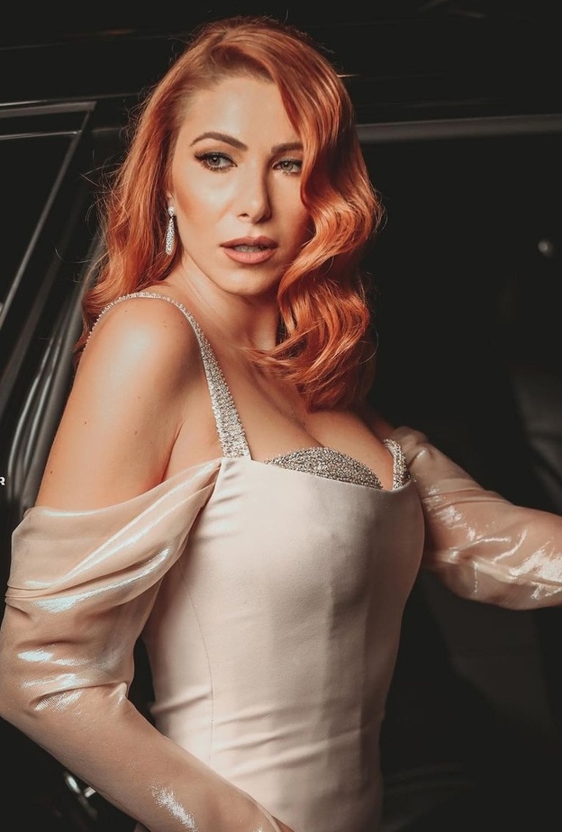 دانييلا رحمة بقطع مجوهرات أنيقة