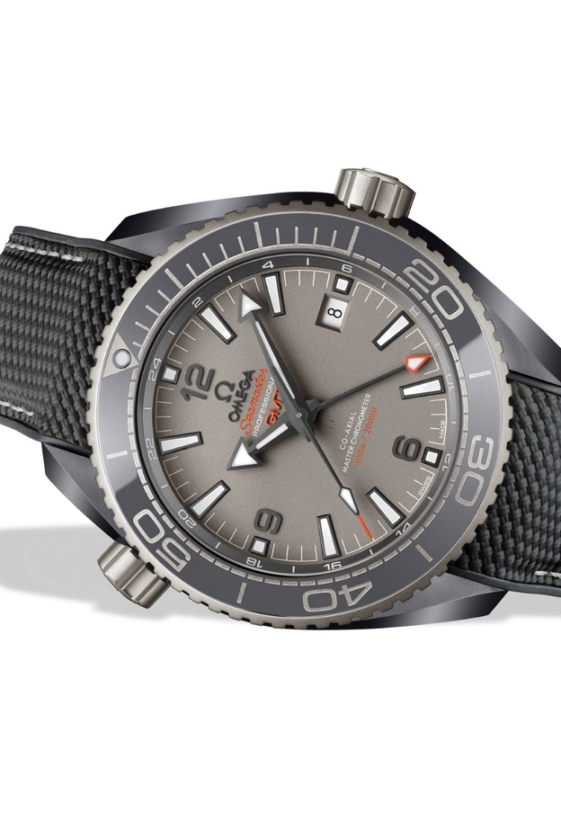 ساعة Seamaster Planet Ocean Dark Grey من أوميغا