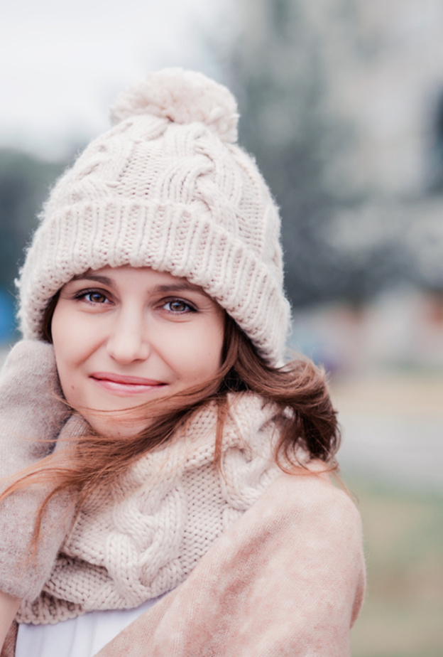 أبرز النصائح وأفضل الأطعمة للمحافظة على صحة الجلد والشعر في فصل الشتاء...لا تفوتك