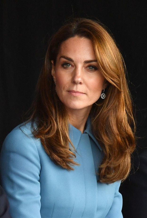 كاثرين أميرة ويلز Catherine, Princess of Wales تحب حليب اللوز