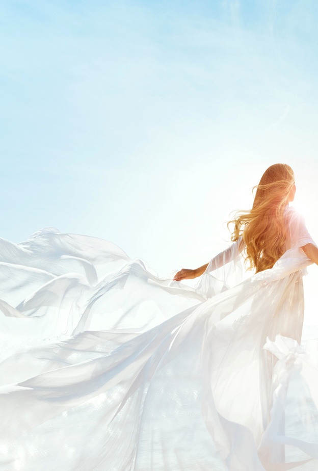 كوني لطيفة مع نفسك فهذه البداية السليمة لمنح نفسك الرعاية الذاتية بعد الانفصال عن الشريك