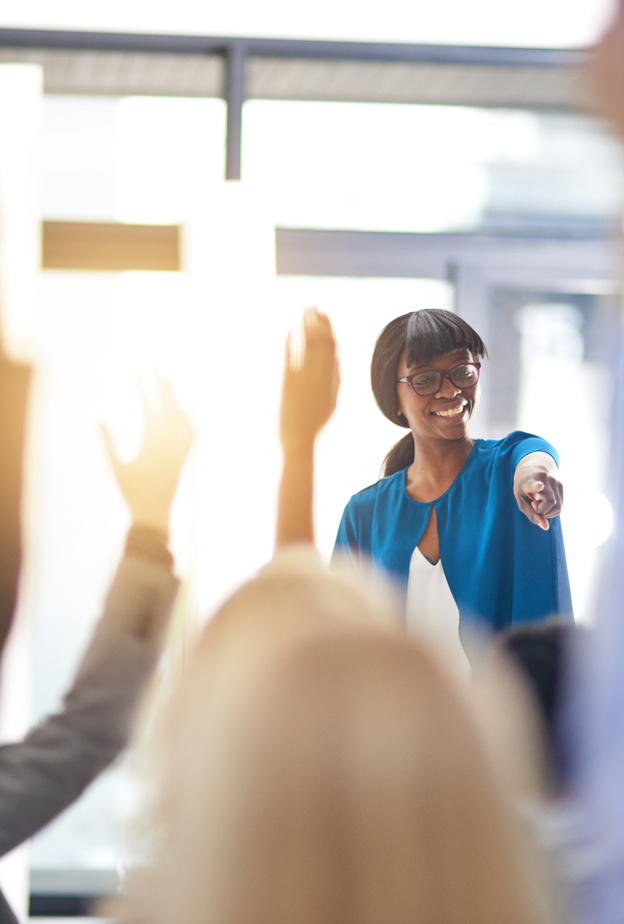 كيفية تحسين القدرات القيادية والإدارية للارتقاء بحياتك المهنية