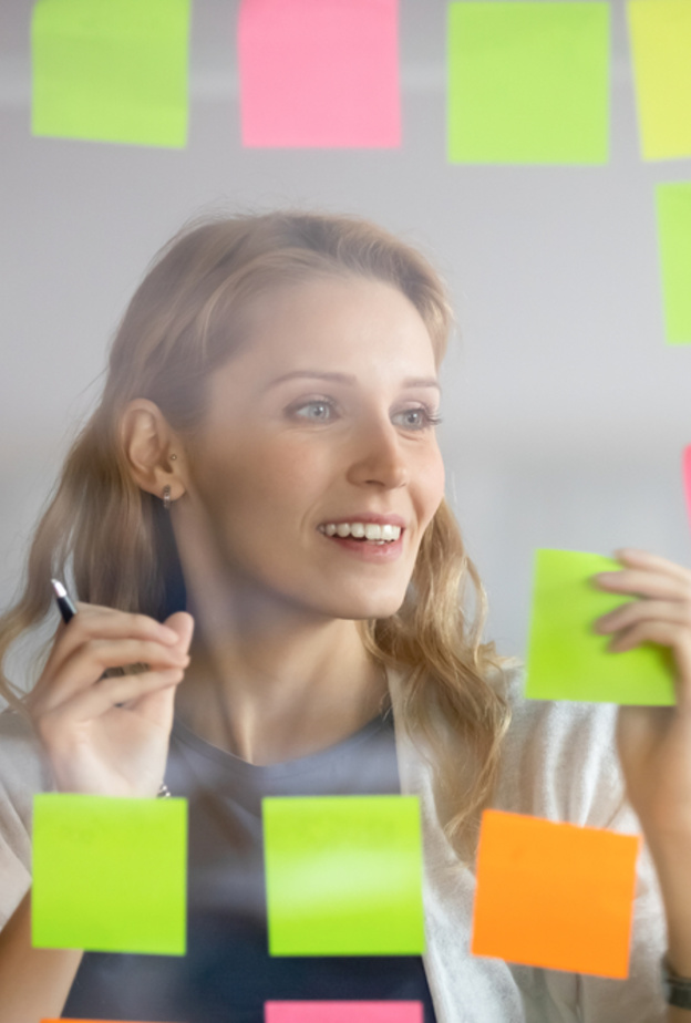 يجب أن يكون الاسم متوافقاً مع ما تعمل عليه الشركة