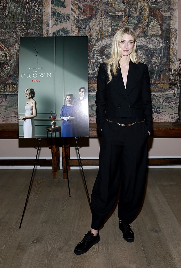 اليزابيث ديبيكي