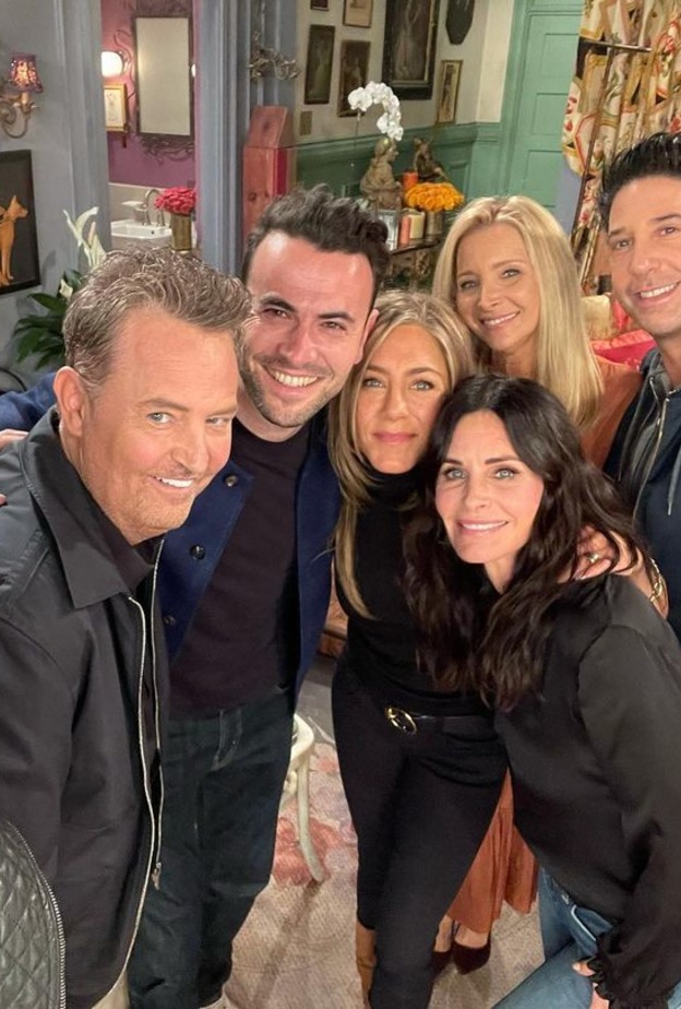 نجوم مسلسل "Friends"