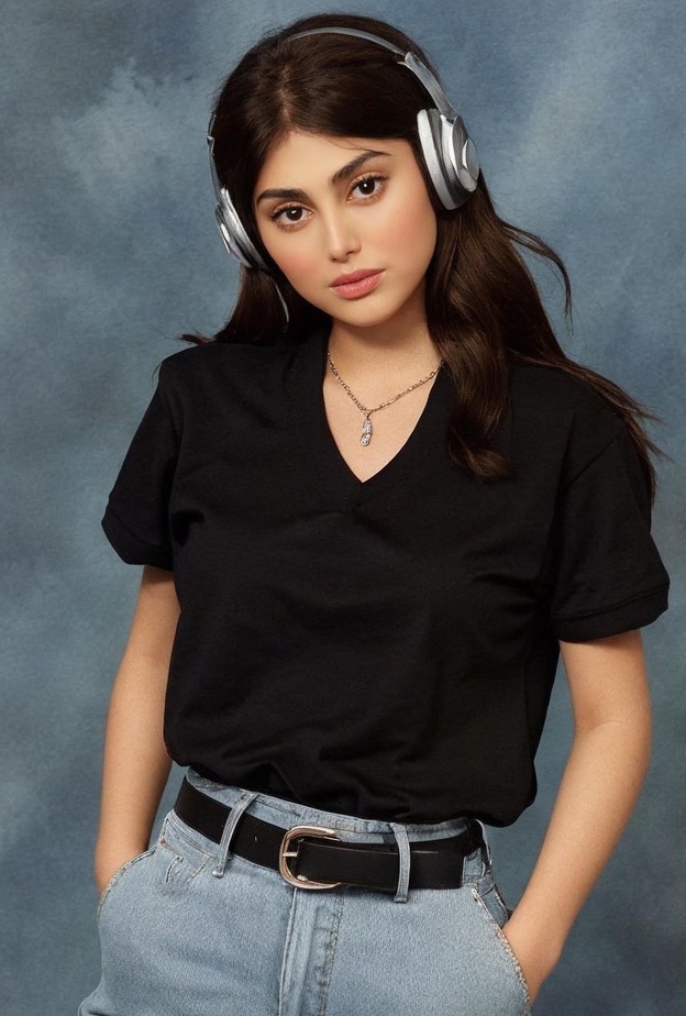 شيلاء سبت تنهار أمام الجمهور بسبب الانتقادات.. حقيقة الفيديو المثير للجدل الذي أثار تعاطف محبيها