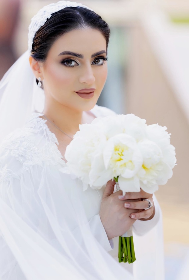 دانية شافعي مذيعة MBC 3 السابقة تحتفل بزفافها وتحافظ على سرية هوية زوجها.. بالصور