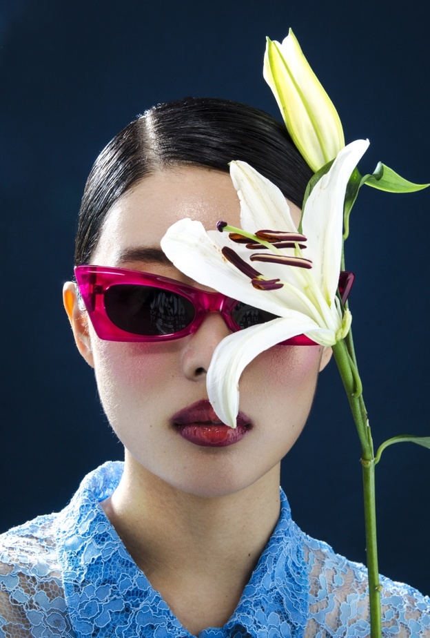 KAREN WAZEN تطلق التشكيلة العاشرة من النظارات الشمسية الجديدة بعنوان See Through My Eyes