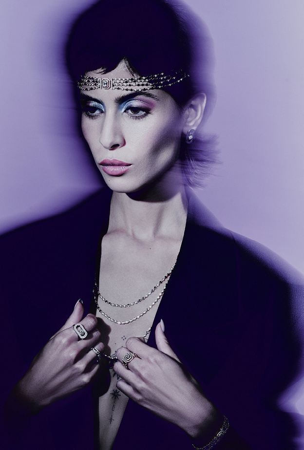 جلسة تصويرية خاصة بدار "ميسيكا" للمجوهرات بعنوان تشابك فاخر