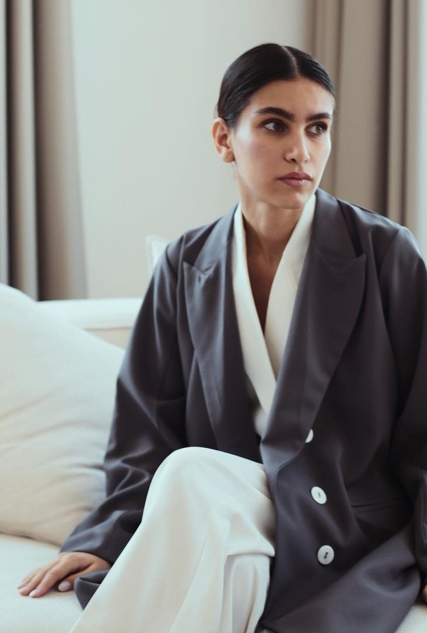 أفضل شركات الأزياء العربية المحلية لدعم الموضة المحلية في موسم الشتاء