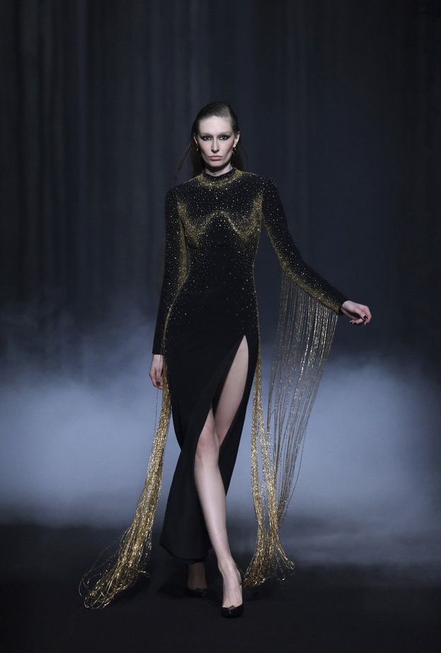 الشراشيب إضافة مميزة على إطلالتك في خريف وشتاء 2023