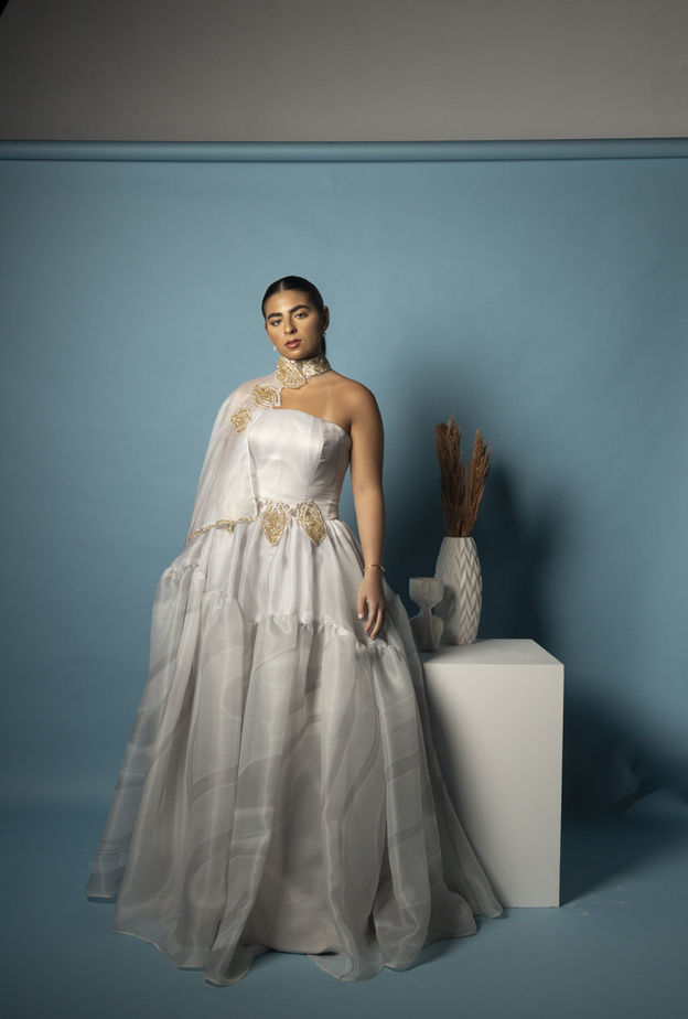 مصممة الأزياء الاء العبسي لـ"هي": الموضة السعودية تتكامل مع الخط العالمي وفي الوقت نفسه تتفرّد عنه بروح جديدة