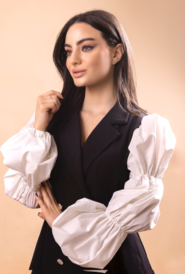 غين غدار مدربة حياة معتمدة و برمجة لغوية دماغية معتمدة دوليًا