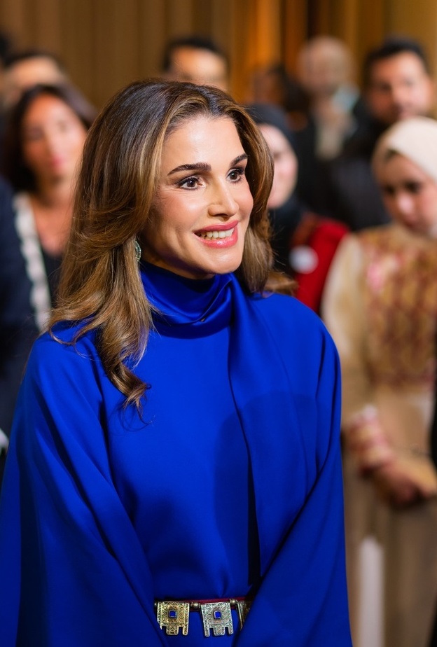إطلالات الملكة رانيا الجمالية حديث العالم.. صيحات إستثنائية رافقت إختياراتها عام 2023