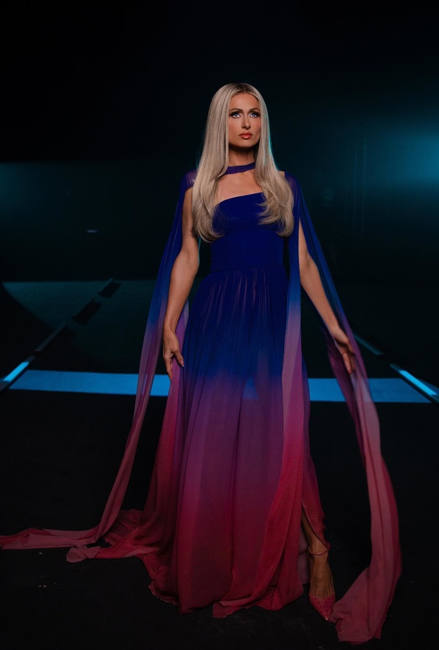 باريس هيلتون 