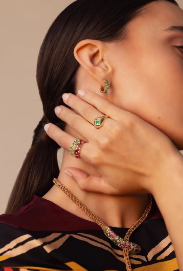 خاتم مرصع بالروبي من سوزان كالان Suzanne Kalan