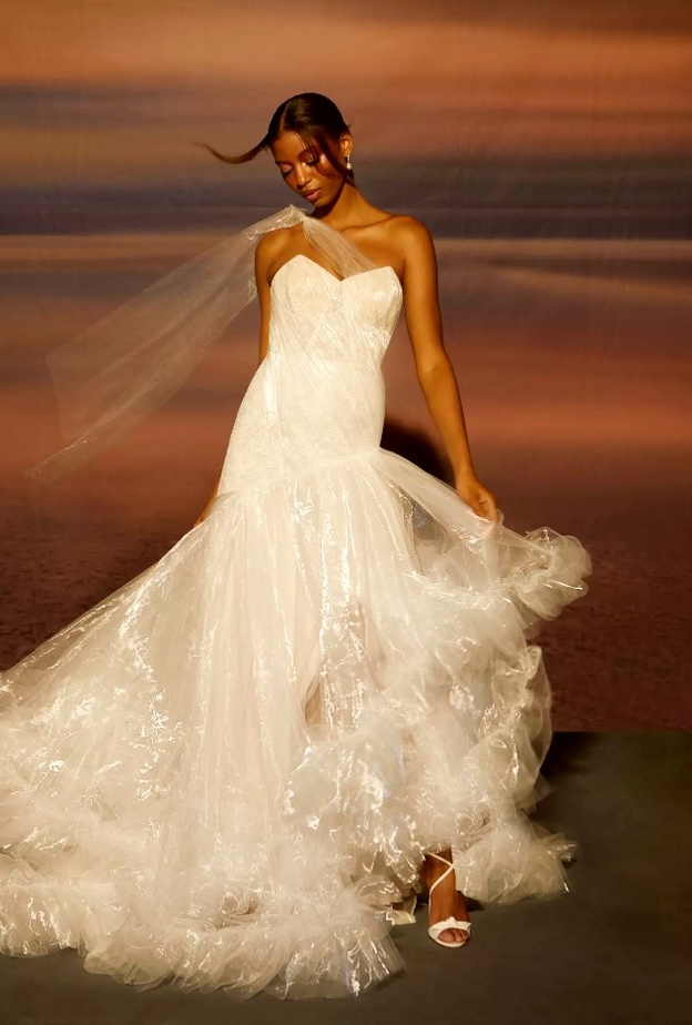 أبرز 10 موديلات فساتين زفاف لعام 2023