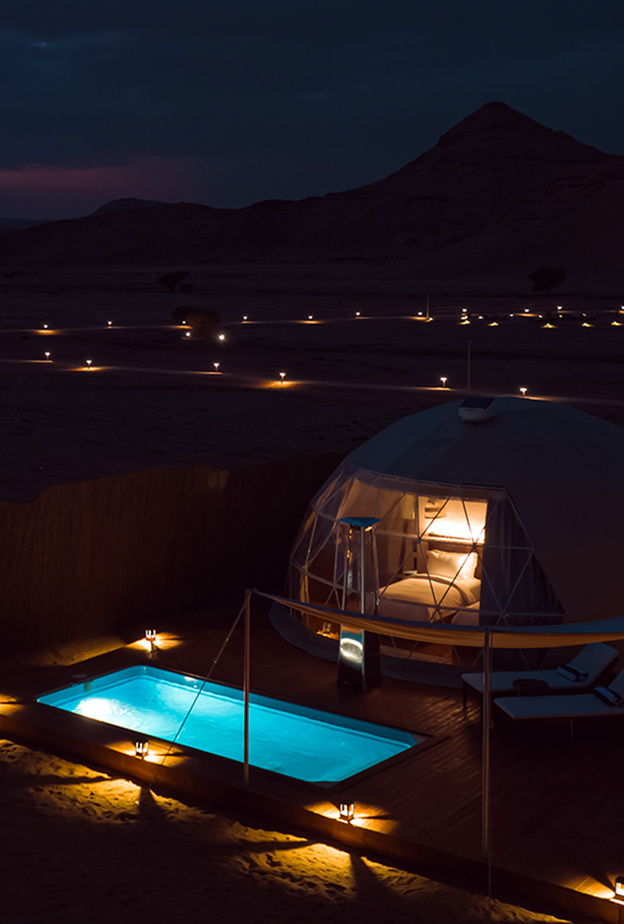 طويق هاوس.. متعة الاستجمام بين أحضان النجوم وقمم الجبال