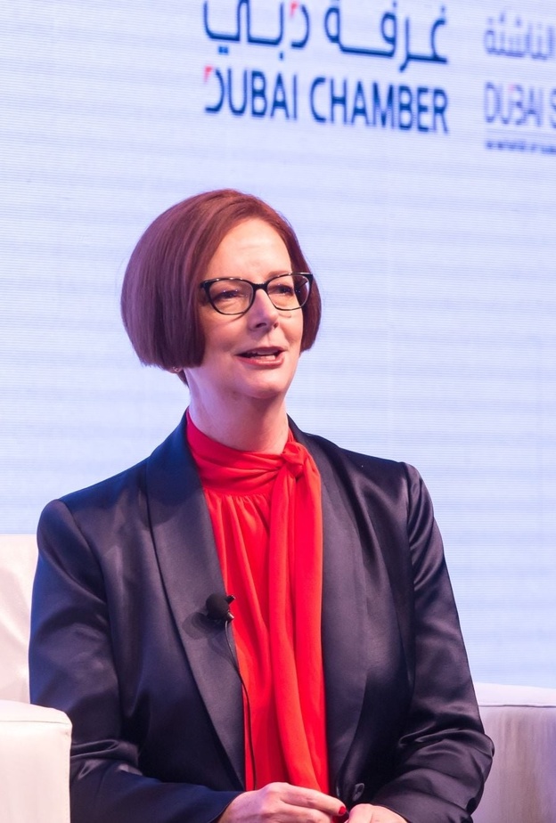 5 قصص نجاح نساء ملهمات ومؤثرات في قطاع التعليم