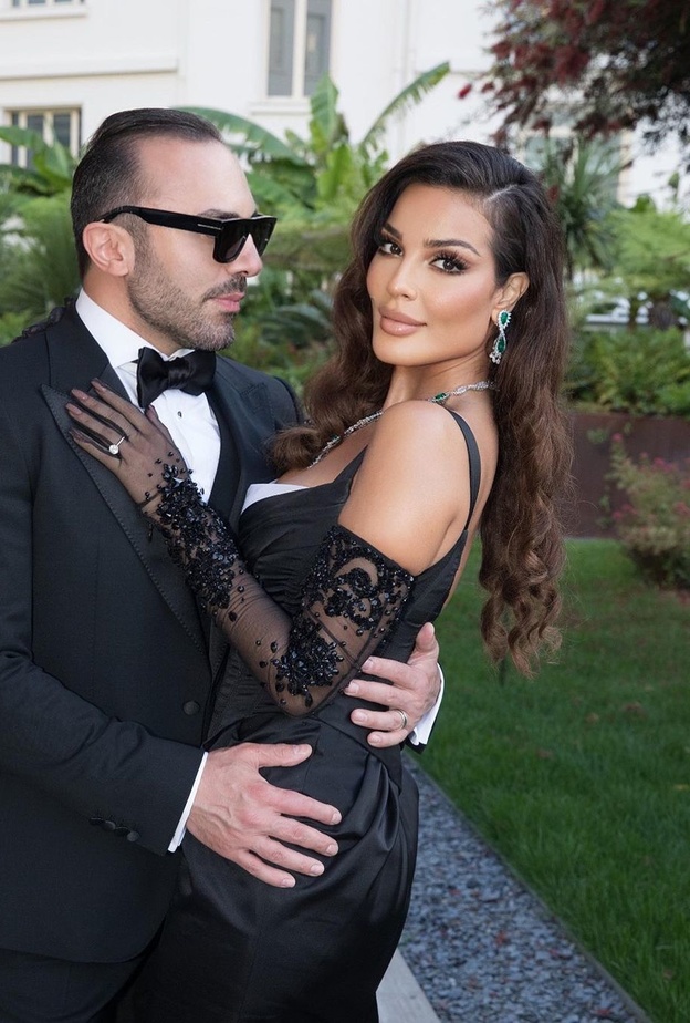 نادين نسيب نجيم وخطيبها