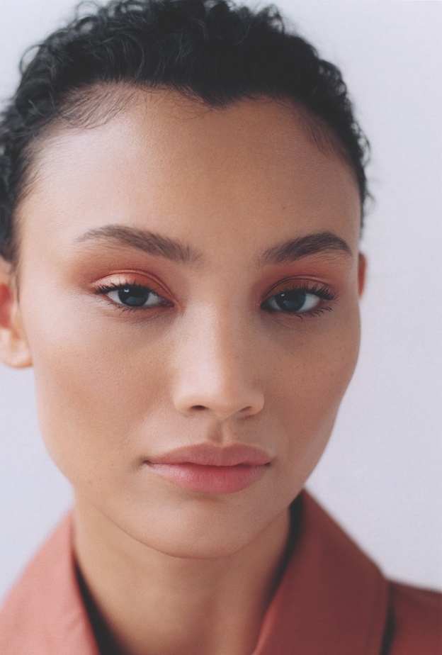 Hermès النّظرة... إحساسٌ بالرّؤية، وومضة ذكاء