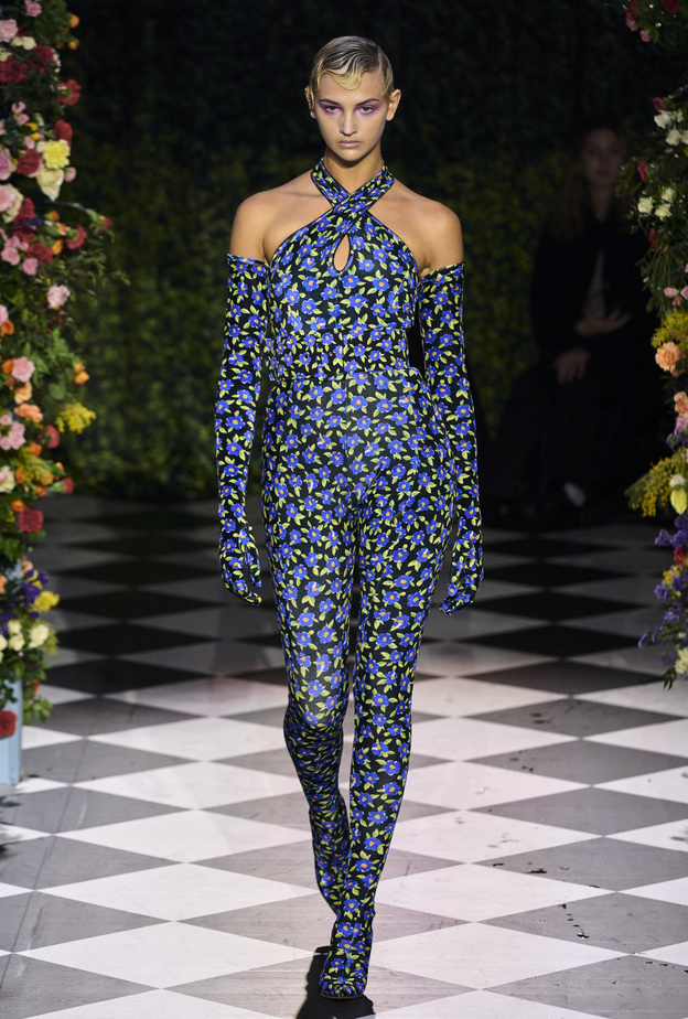 الـ “Catsuits” هل تمتلكين ما يلزم لاعتماد الموضة الأكثر جرأة لهذا الشتاء؟