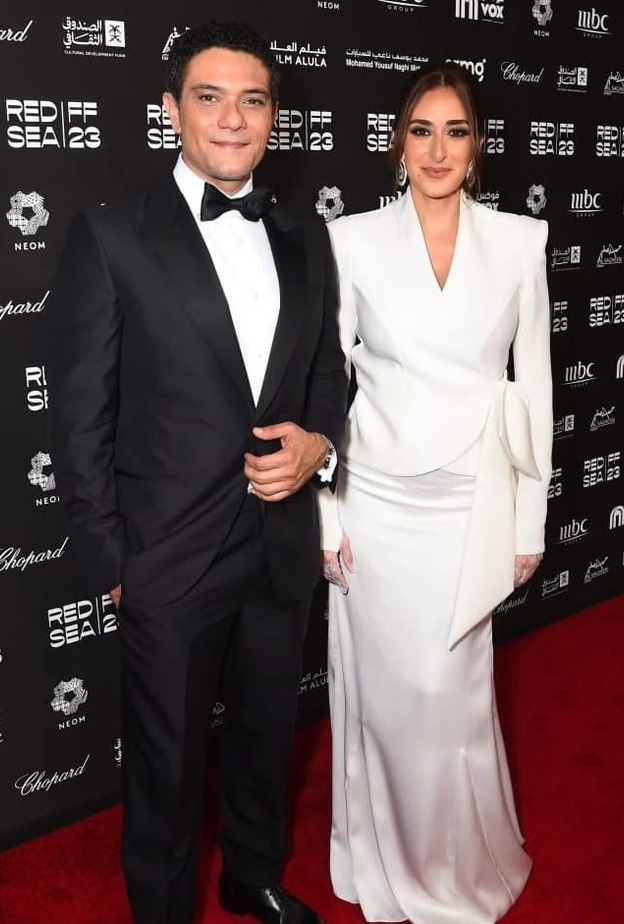 أمينة خليل وآسر ياسين