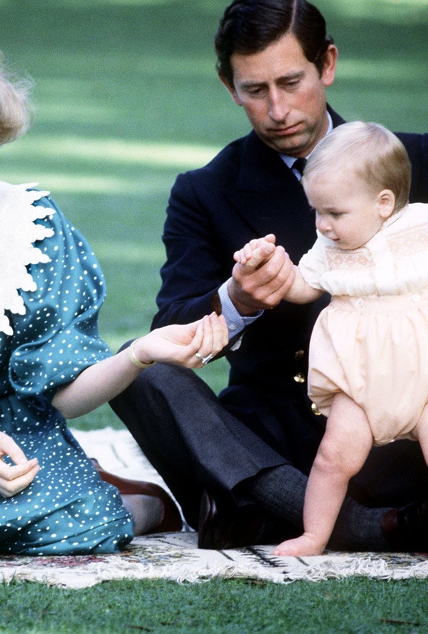 بين المأساة والحزن.. طفولة الأمير وليام الصعبة