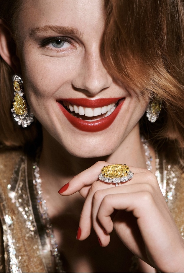 هذه هي أفضل 10 قطع مجوهرات ملائمة لاستقبال عام 2024