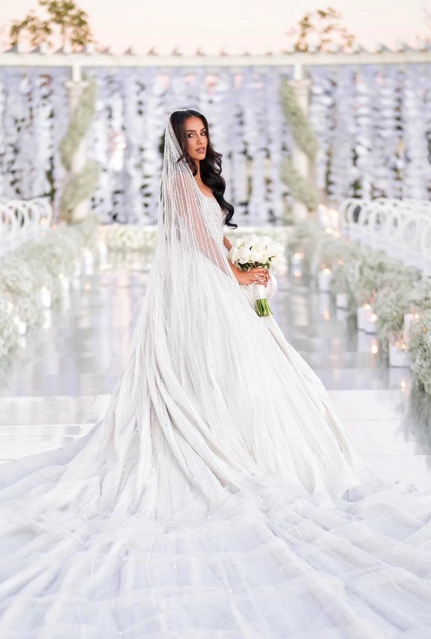 فستان العروس من تصميم دار ياسمين ملاح