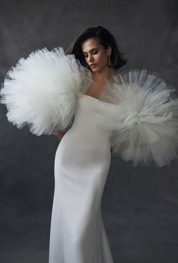 فساتين زفاف غريبة@oscardelarenta