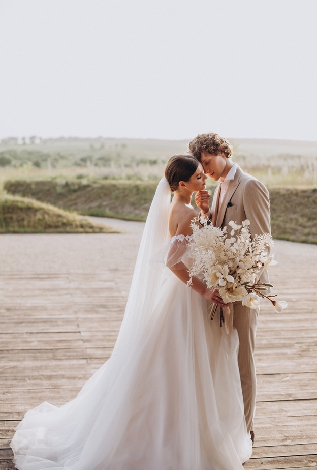 ما يجب إنجازه وتجنبه أثناء التخطيط لحفل الزفاف