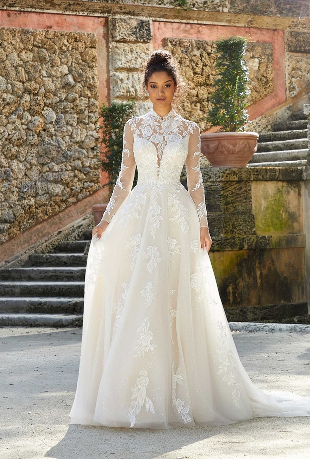 اجمل فساتين زفاف رائجة في العام ٢٠٢٤ لعروس الشتاء