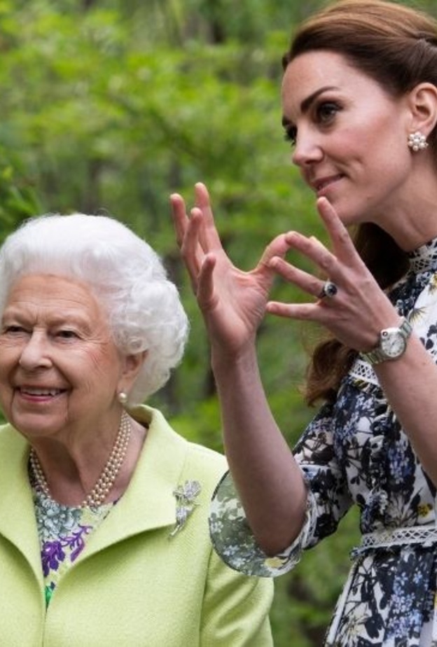 بسيطة وغير متوقعة.. أميرة ويلز تستذكر أول هدية قدمتها لملكة بريطانيا الراحلة في عيد الميلاد