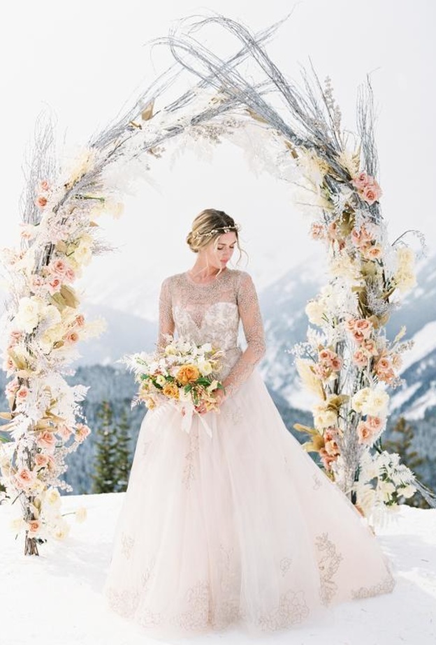 التقاط جميع صور يوم زفافك في الهواء الطلق